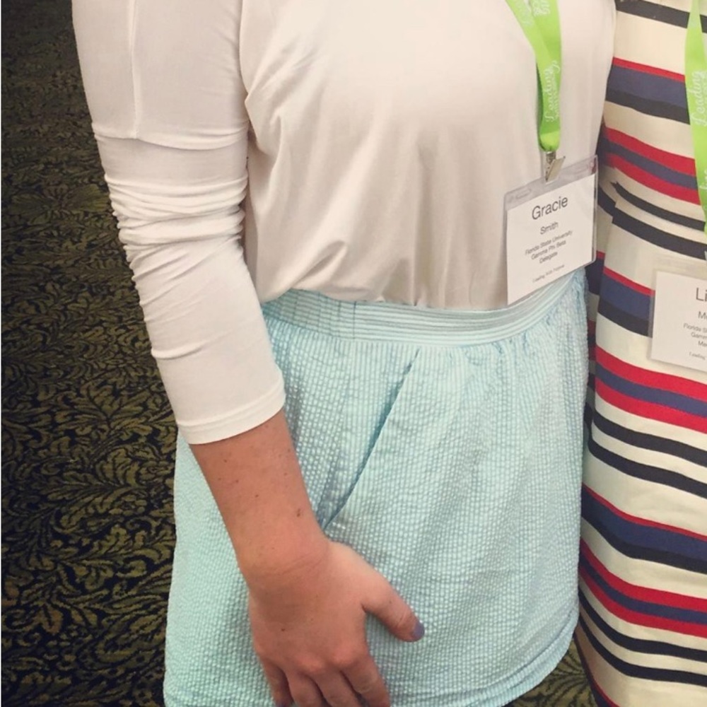 Lilly Pulitzer seersucker white and blue skirt